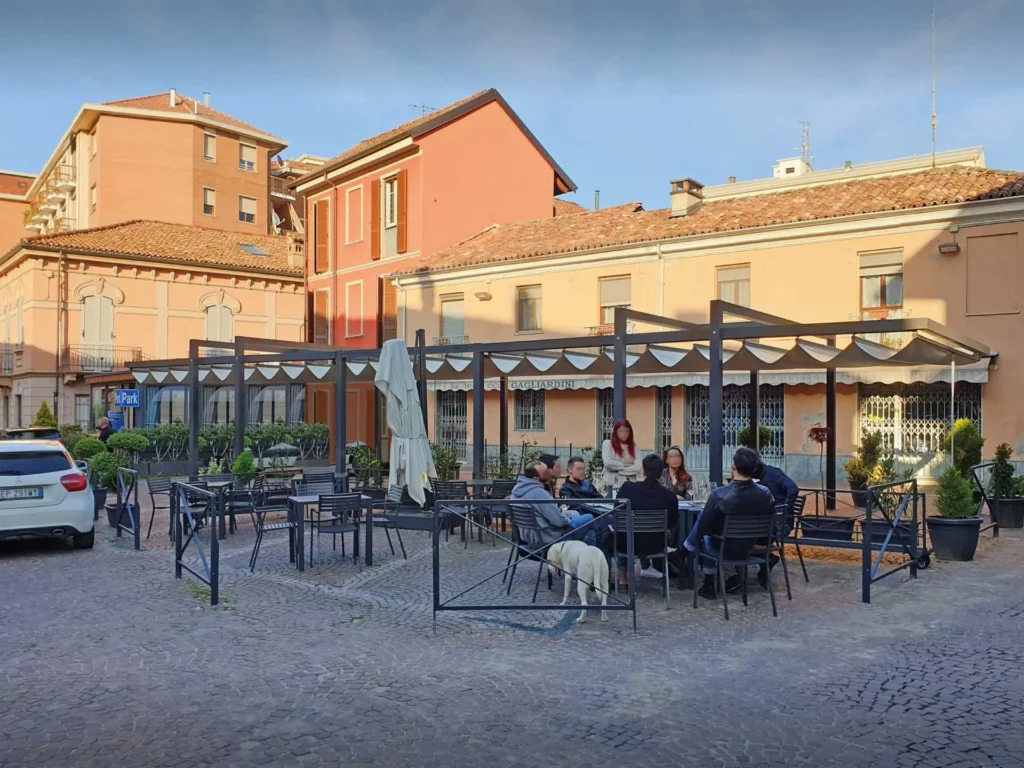 Barbieri Albatro: la pergola a sbalzo che sostituisce gli ombrelloni Barbieri Albatro: la pergola a sbalzo che sostituisce gli ombrelloni News di prodotto