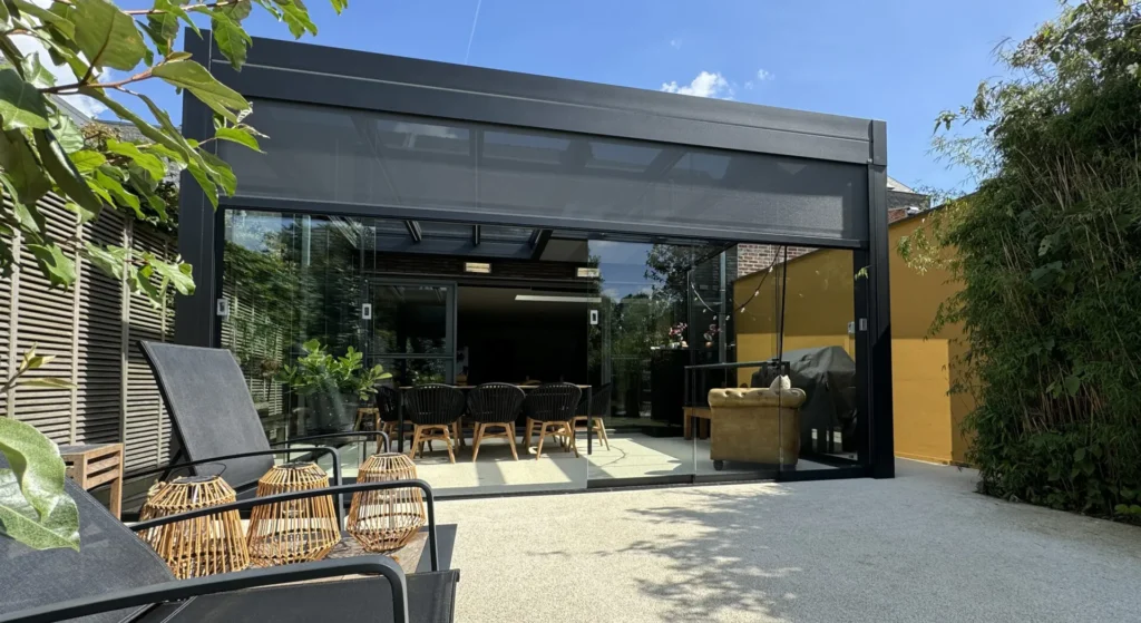 Tende cristal e zip: chiudere la pergola per usarla d'inverno Tende cristal e zip: chiudere la pergola per usarla d'inverno News di prodotto
