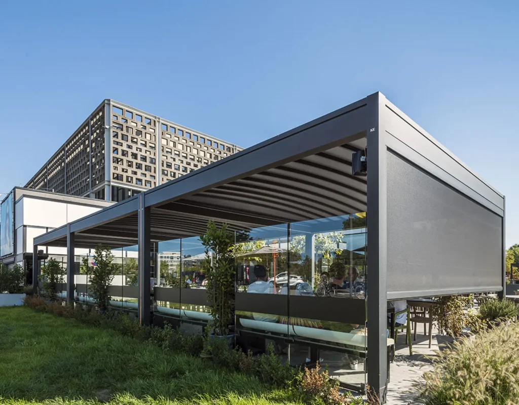 Tende cristal e zip: chiudere la pergola per usarla d'inverno Tende cristal e zip: chiudere la pergola per usarla d'inverno News di prodotto
